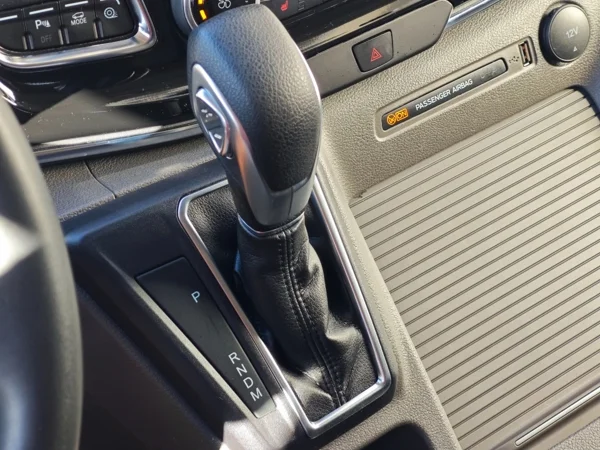Ford Tourneo Custom Family 2,0 TDCi 125kW 25