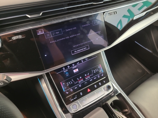Audi Q8 S-line Quattro 50 TDI 210kW 5