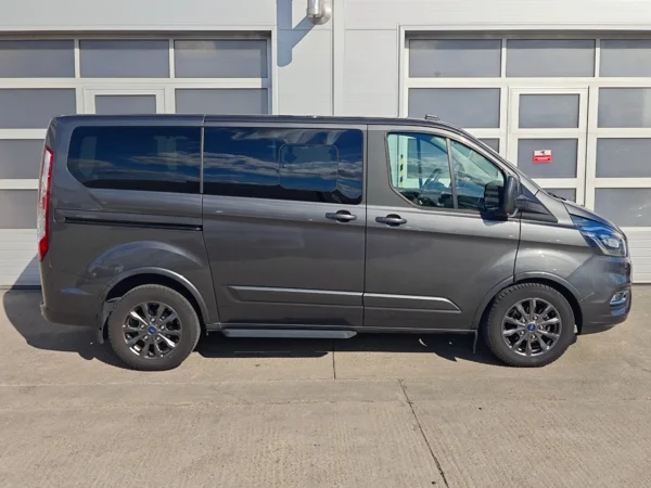 Ford Tourneo Custom Family 2,0 TDCi 125kW 35