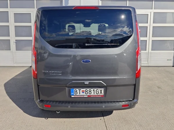 Ford Tourneo Custom Family 2,0 TDCi 125kW 28