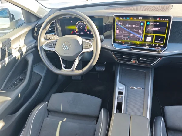 Volkswagen Passat Variant Business+dovýbava DSG 2,0 TDI 110kW 3