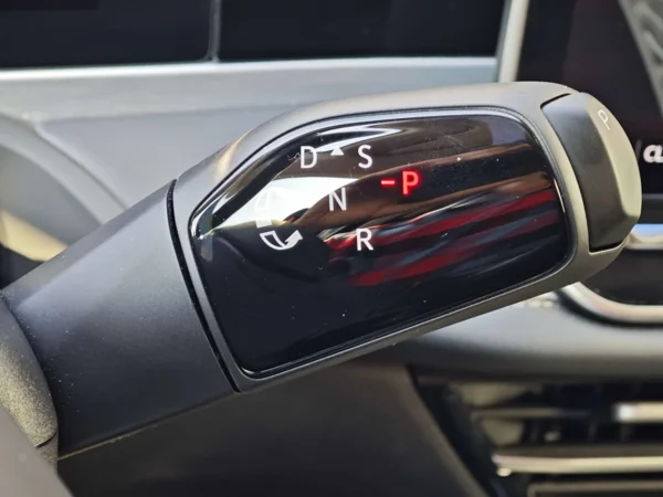 Volkswagen Passat Variant Business DSG 1,5 eTSI 110kW 28