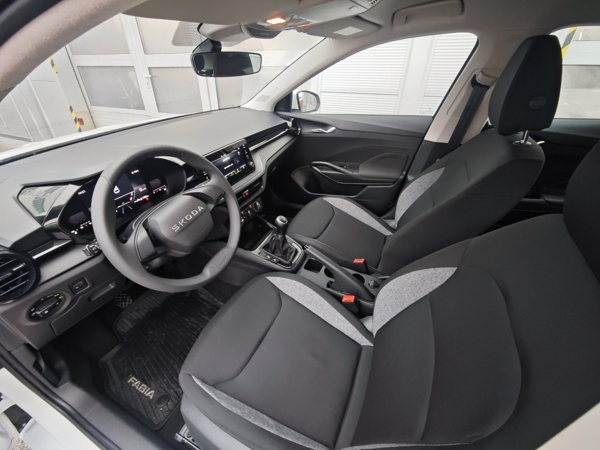 Škoda Fabia Essence MPi 59kW 10