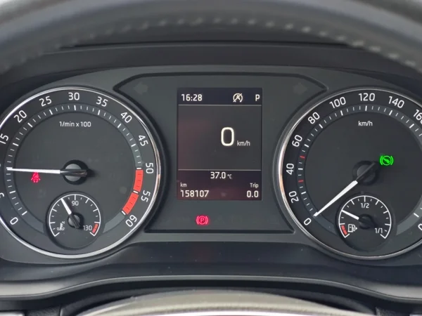 Škoda Octavia Combi Ambition DSG 2,0 TDI 85kW 14