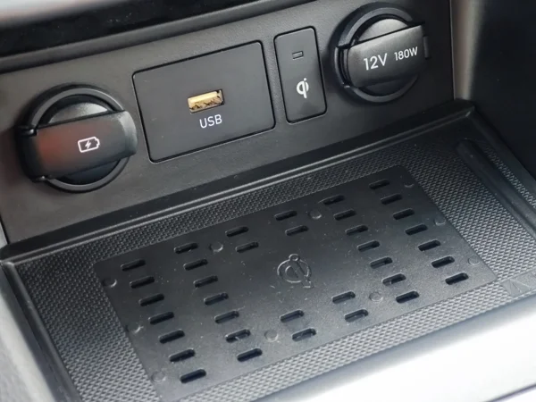 Hyundai Kona Style 7DCT 1,6 T-GDi 146kW 23