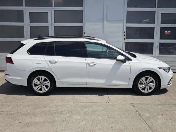 Volkswagen Golf Variant Life + dovýbava 2,0 TDI 85kW 9
