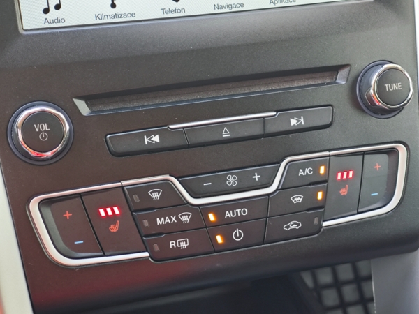 Ford Mondeo Trend A/T EcoBoost 1,5 118kW 22