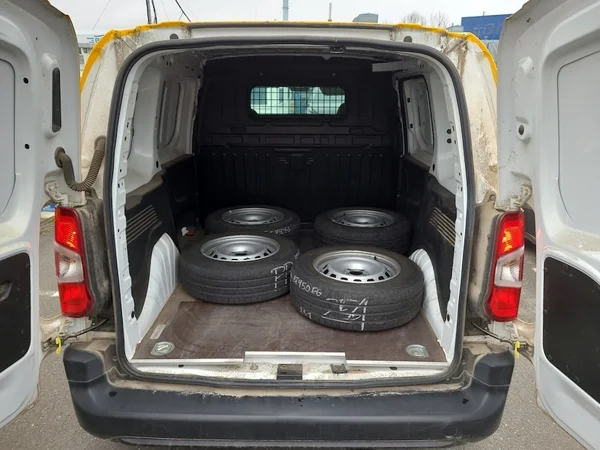 Peugeot Partner L1 PRO PureTech 1,2 81kW 6