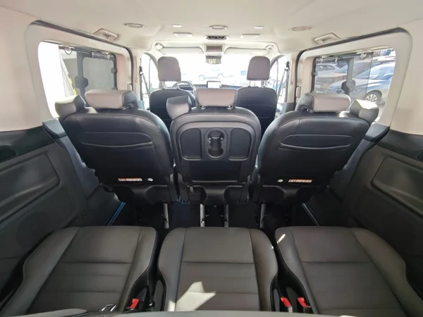 Ford Tourneo Custom Family 2,0 TDCi 125kW 36
