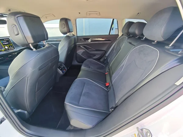 Volkswagen Passat Variant Business+dovýbava DSG 2,0 TDI 110kW 12