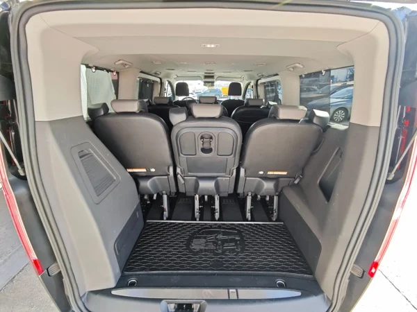 Ford Tourneo Custom Family 2,0 TDCi 125kW 37