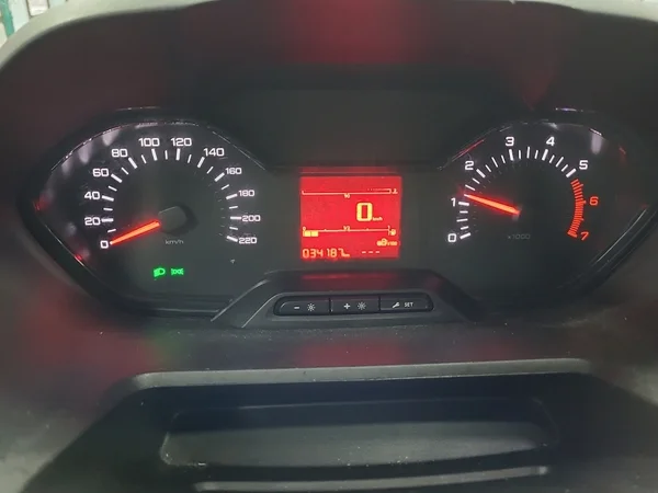 Peugeot Partner L1 PRO PureTech 1,2 81kW 5