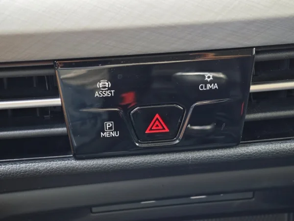 Volkswagen Golf Variant Life + dovýbava 2,0 TDI 85kW 21