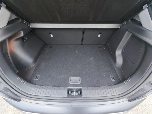 Hyundai Kona Style 7DCT 1,6 T-GDi 146kW 38