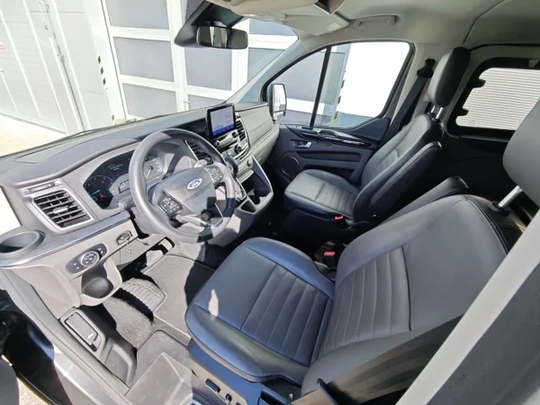 Ford Tourneo Custom Family 2,0 TDCi 125kW 5