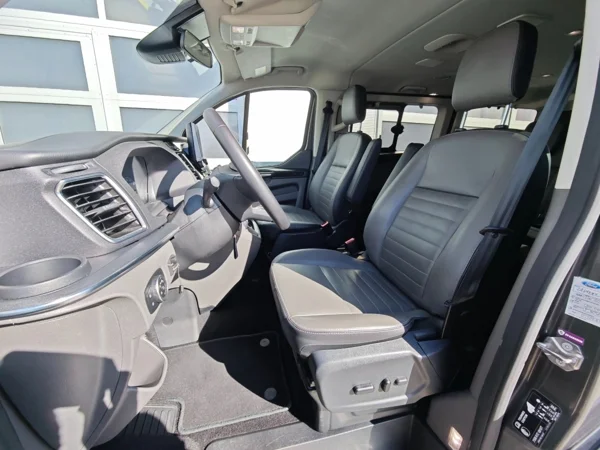 Ford Tourneo Custom Family 2,0 TDCi 125kW 6
