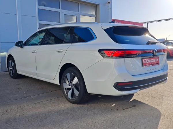Volkswagen Passat Variant Business+dovýbava DSG 2,0 TDI 110kW 7