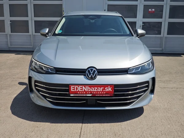 Volkswagen Passat Variant Business DSG 1,5 eTSI 110kW 4