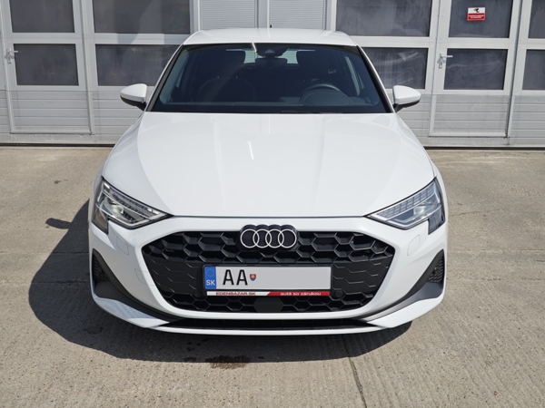 Audi A3 Sportback bohatá dovýbava S-Tronic STR 35 TDI 110kW 4