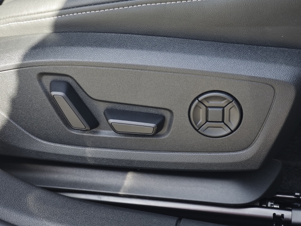 Audi A3 Sportback bohatá dovýbava S-Tronic STR 35 TDI 110kW 27