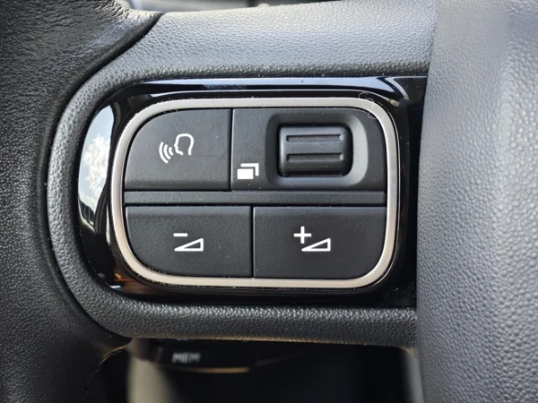 Citroën C3 FEEL PACK PureTech 1,2 81kW 24