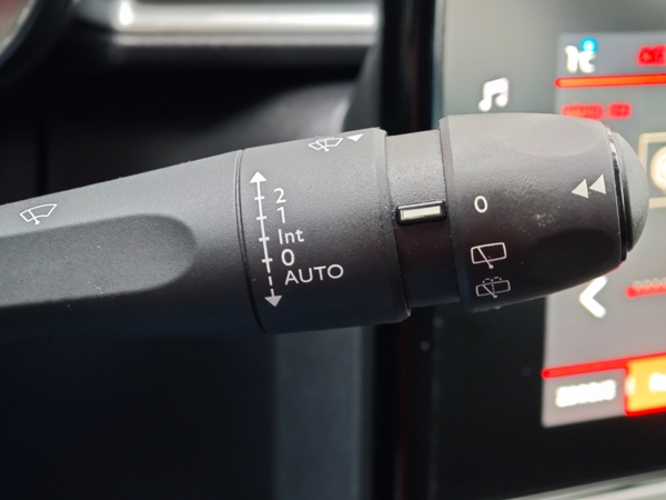 Citroën C3 SHINE PureTech 1,2 61kW 22