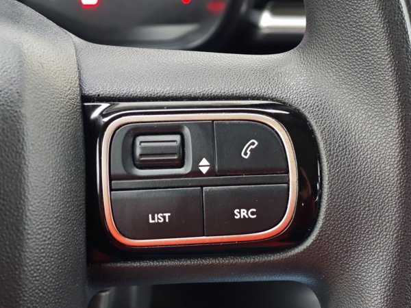 Citroën C3 SHINE PureTech 1,2 61kW 24