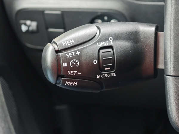 Citroën C3 SHINE PureTech 1,2 61kW 20