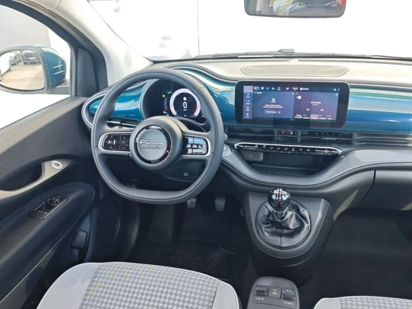 Fiat 500 Torino Hybrid 48kW 3