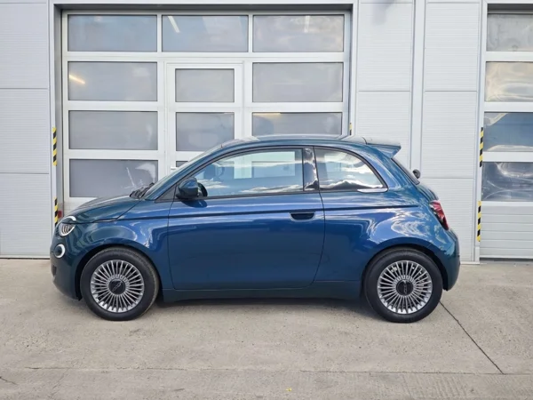 Fiat 500 Torino Hybrid 48kW 9
