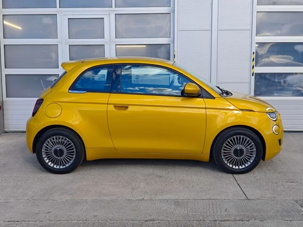 Fiat 500 Torino Hybrid 48kW 9