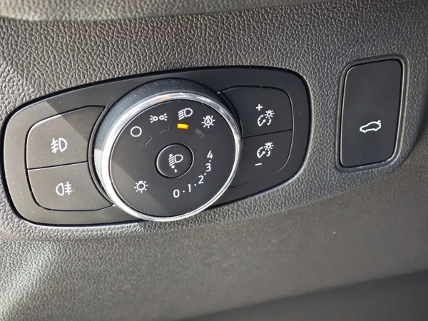 Ford Focus Kombi Active Plus A/T EcoBoost mHEV 92kW 28