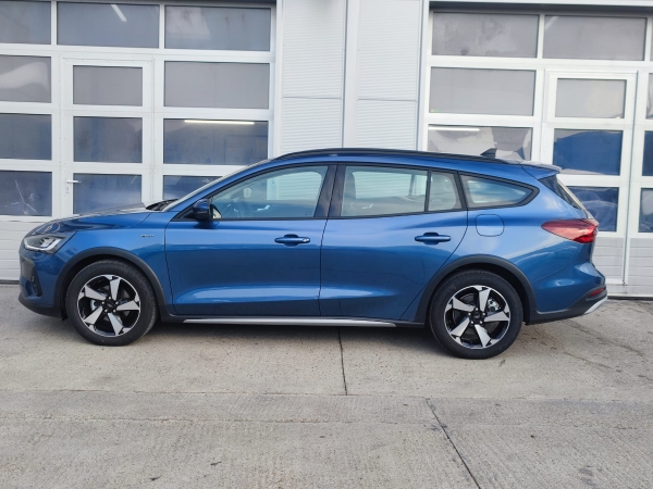 Ford Focus Kombi Active Plus set A/T EcoBoost mHEV 92kW