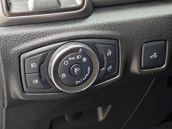 Ford Ranger Limited 4x4 BiTurbo 2.0 TDCi 157kW 32