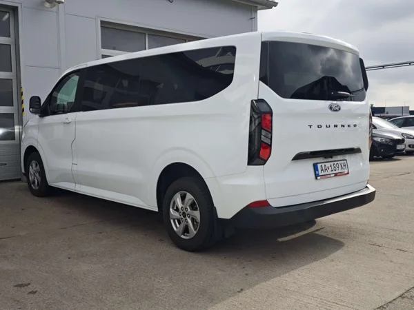 Ford Tourneo Custom Family L2 A8 2.0 TDCi EcoBlue 100kW 7