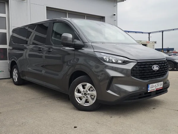 Ford Tourneo Custom Family L2 A8 2.0 TDCi EcoBlue 100kW 5
