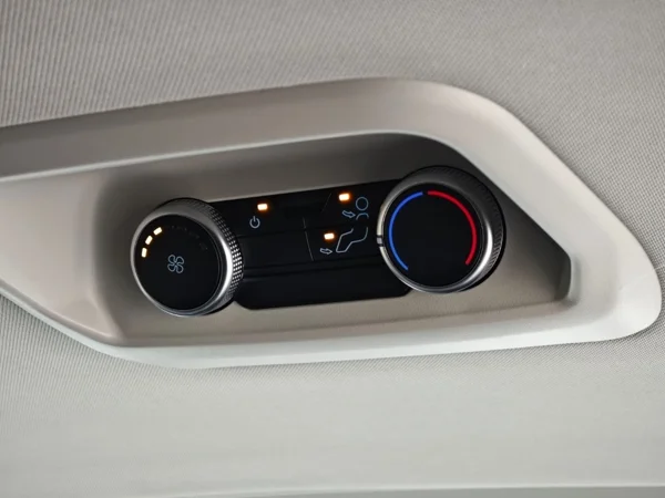 Ford Tourneo Custom Family L2 A8 2.0 TDCi EcoBlue 100kW 35