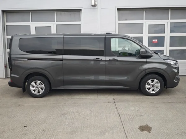 Ford Tourneo Custom Family L2 A8 2.0 TDCi EcoBlue 100kW 9