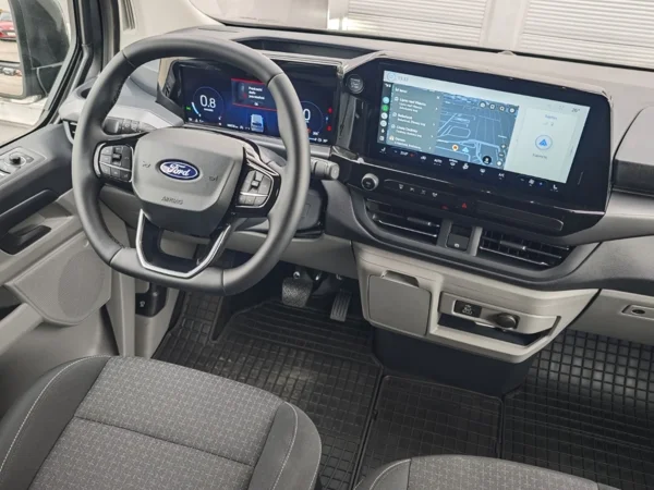 Ford Tourneo Custom Family L2 A8 2.0 TDCi EcoBlue 100kW 11