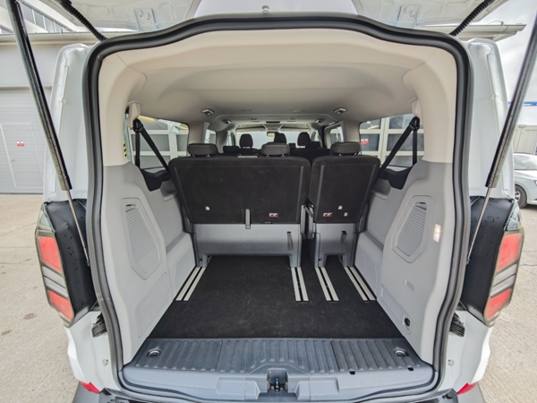 Ford Tourneo Custom Family L2 A8 2.0TDCi EcoBlue 100kW 34