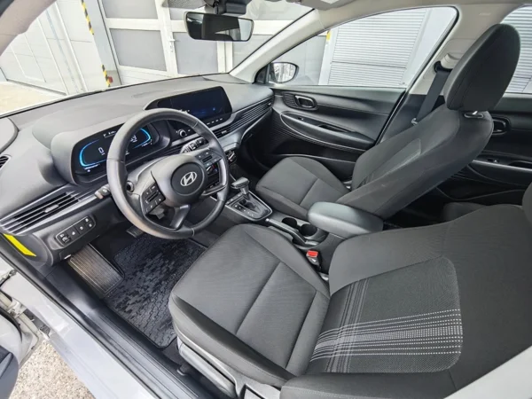 Hyundai i20 Comfort + Winter Pack DCT T-GDi 66kW 10