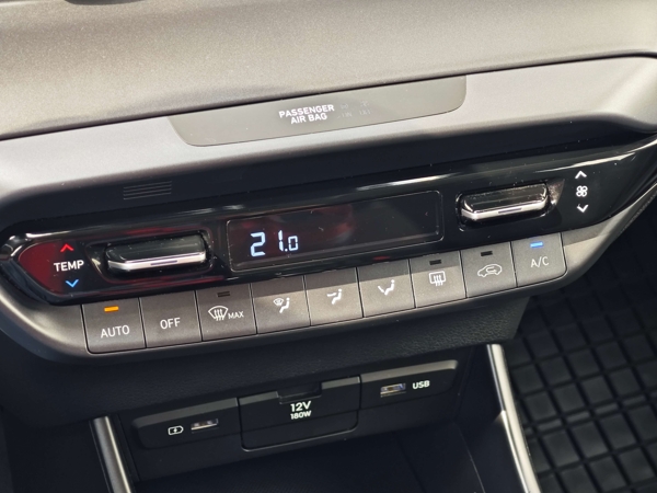 Hyundai i20 Family + LED s DRIVE MODE T-GDi 74kW 18