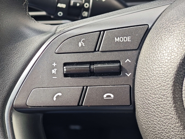 Hyundai i20 Family + LED s DRIVE MODE T-GDi 74kW 23