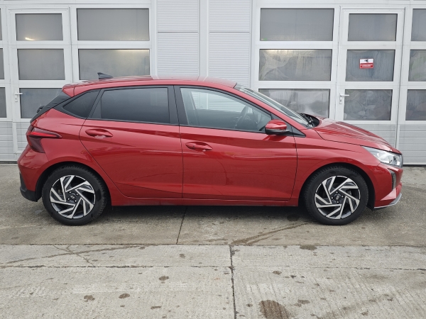 Hyundai i20 Family + Smart Pack 1,2i 58kW 9