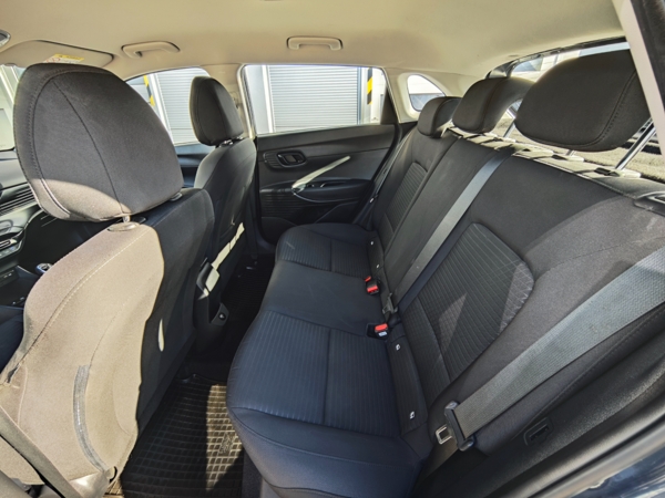 Hyundai i20 Family + Winter Pack s DRIVE MODE T-GDi 74kW 11