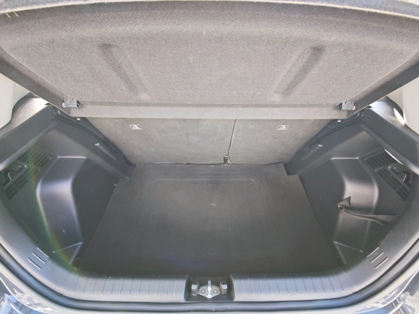 Hyundai i20 Family + Winter Pack s DRIVE MODE T-GDi 74kW 23