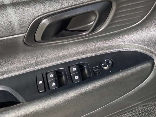 Hyundai i20 Family + Winter Pack s DRIVE MODE T-GDi 74kW 22