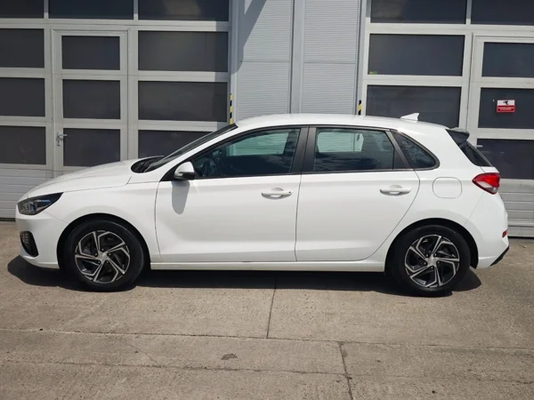 Hyundai i30 Comfort Pack 1,5 DPi 81kW 8