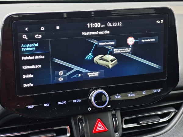 Hyundai i30 CW FAMILY + NAVI + LED 1,5 71kW 17