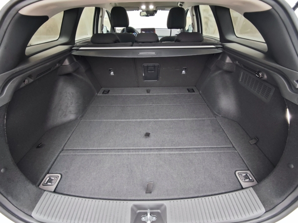 Hyundai i30 CW FAMILY + NAVI + LED 1,5 71kW 30